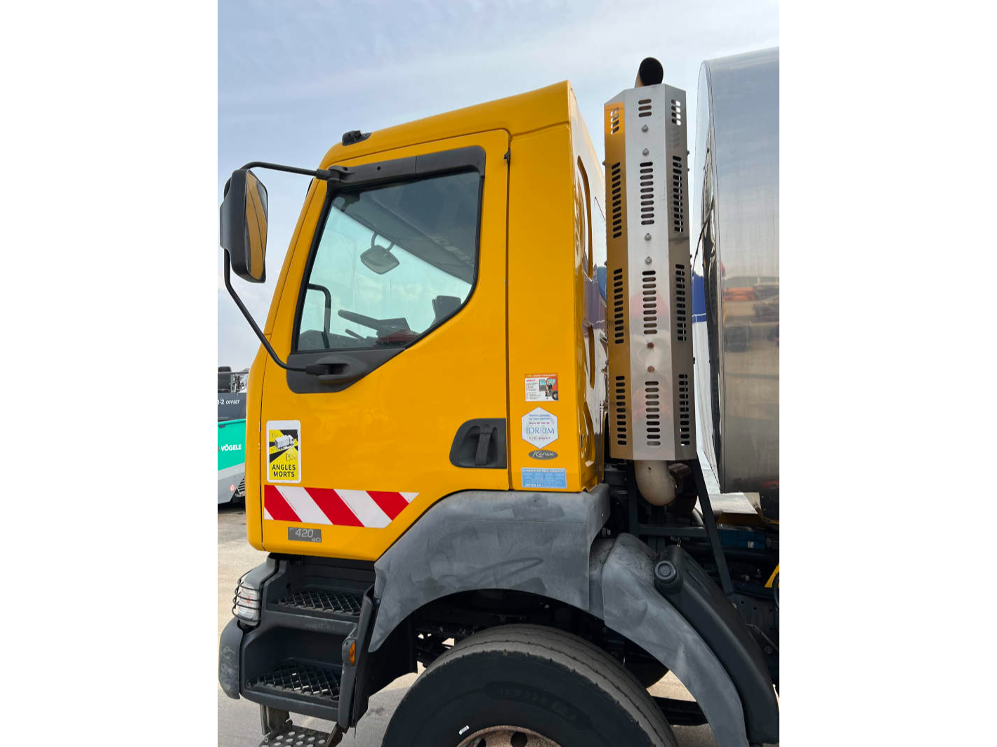 Usato 2006 Renault Kerax 420 / Secmair Major BCG 500