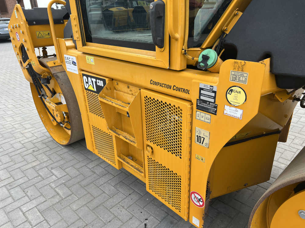 Usato 2017 Caterpillar CD 8