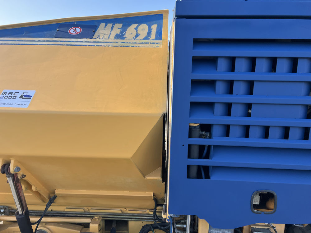 Usato 2005 Marini MF 691P