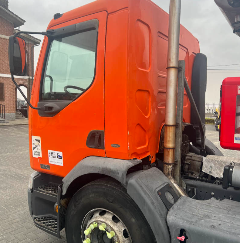 Usato 2002 Renaul / Rincheval Premium 370 Dci / EPA