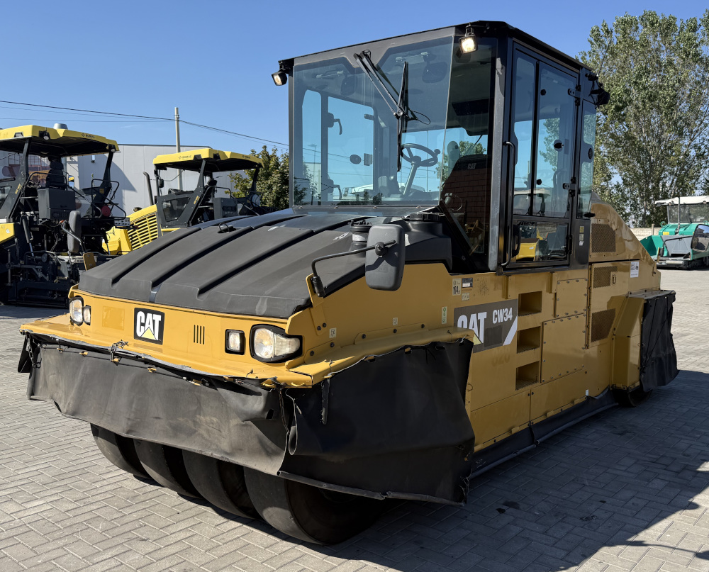 Usato 2001 Caterpillar PS 300B -521-
