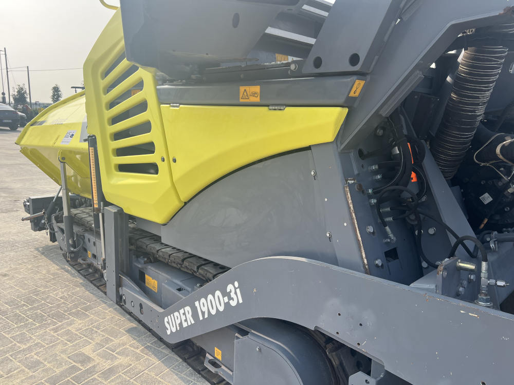 Usato 2015 Vogele Super 1900-3i