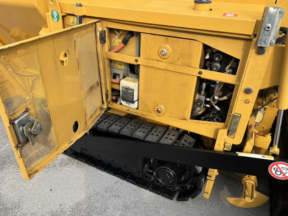 Usato 2017 Caterpillar AP 255E