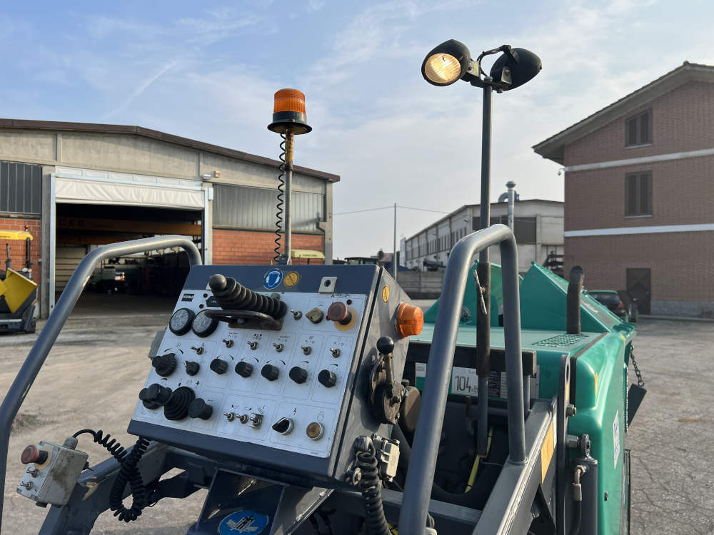 Usato 2006 Vogele Super 800 -216-