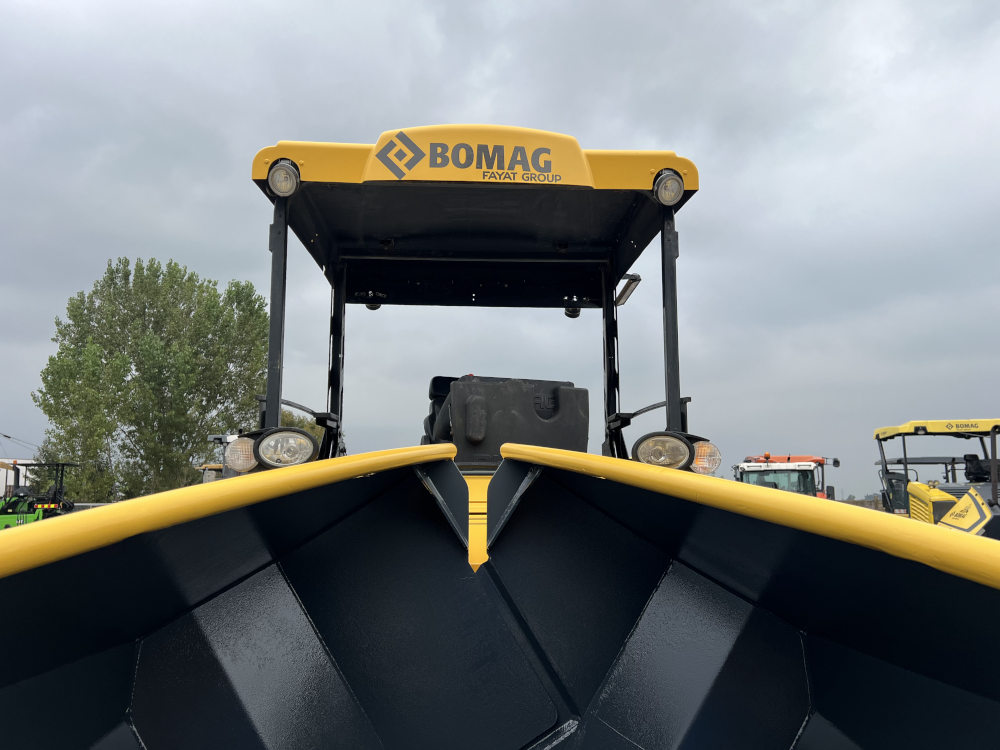 Usato 2016 Bomag BF 300 P-2