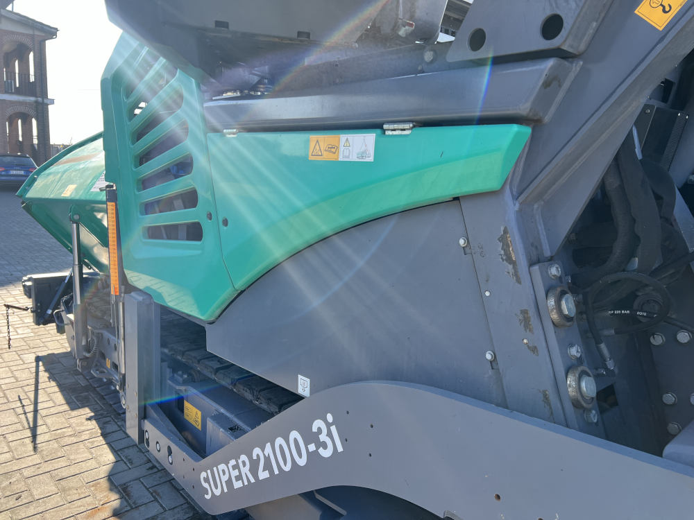 Usato 2021 Vogele Super 2100-3i