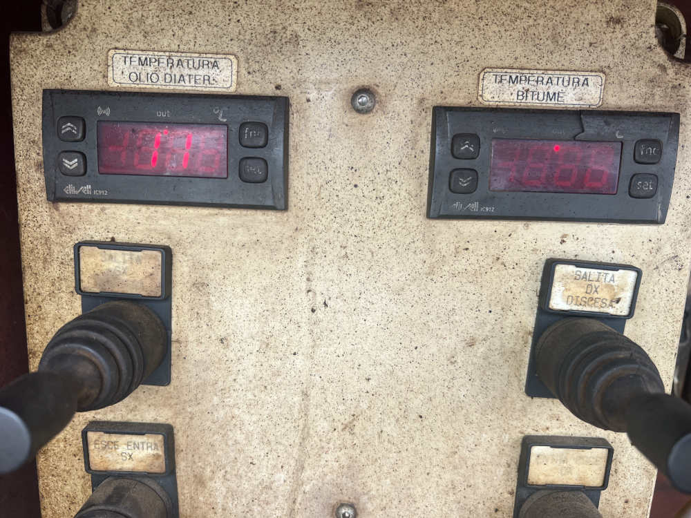 Usato 2004 Massenza B 8 B23 HY-EX