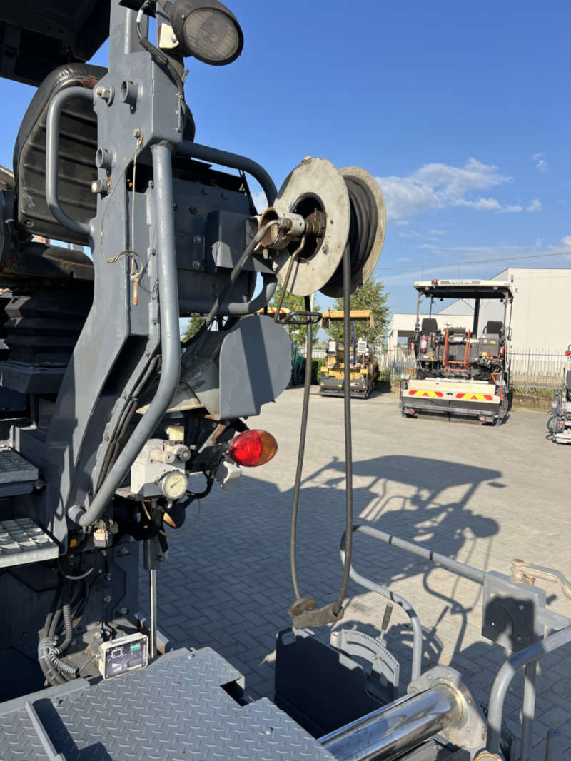 Usato 2018 Vogele S 1303-3i