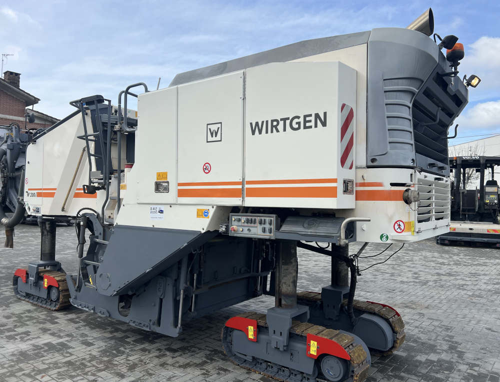 Usato 2015 Wirtgen W 200i
