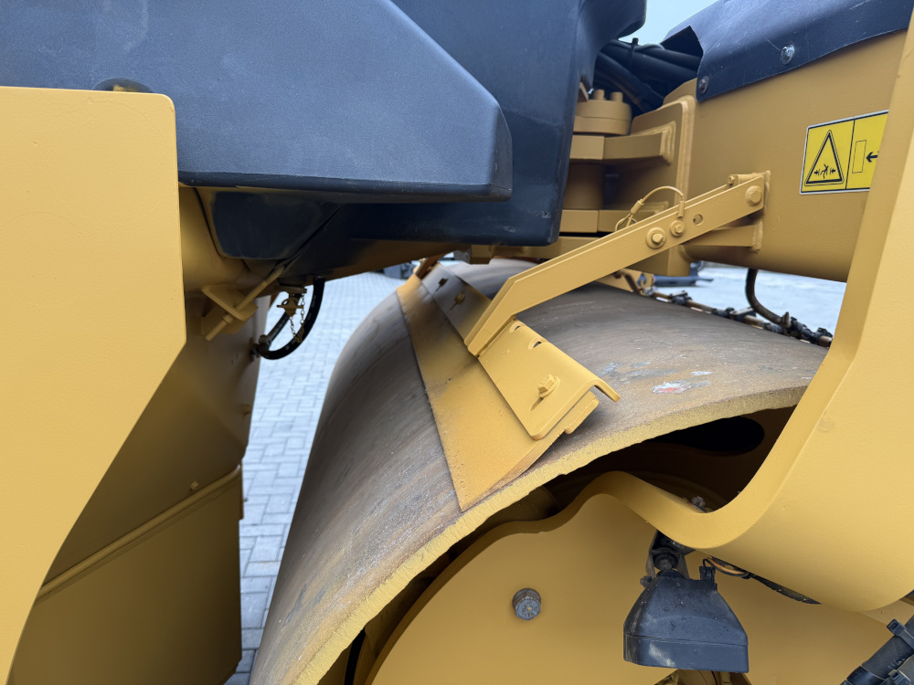 Usato 2014 Caterpillar CD 54B
