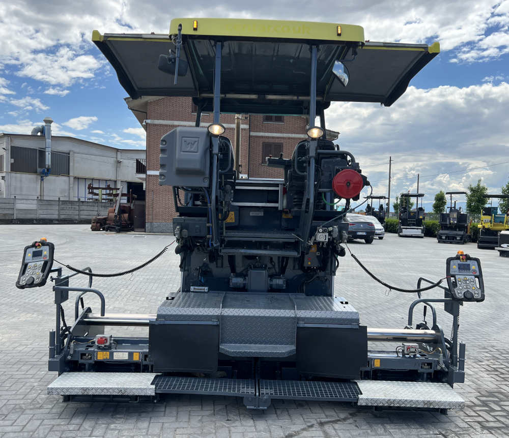 Usato 2018 Vogele S 1300-3i