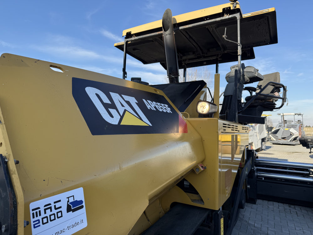 Usato 2017 Caterpillar AP 655F