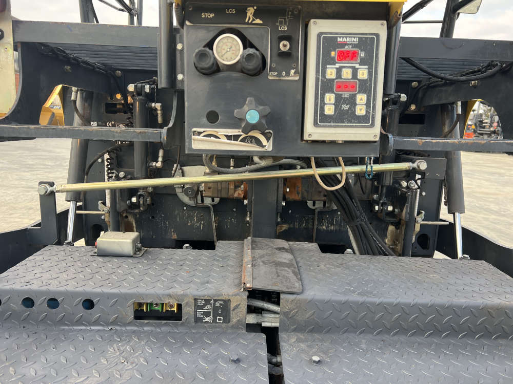 Usato 2007 Bomag BF 331P