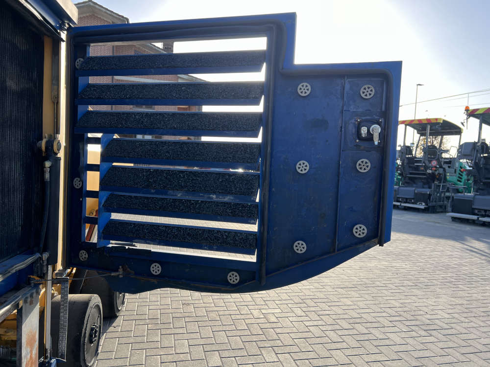Usato 2005 Marini MF 691P