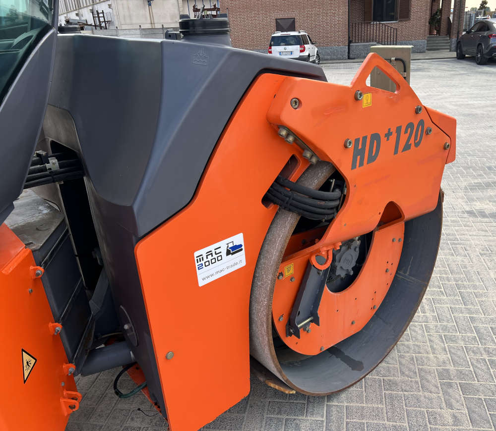 Usato 2010 Hamm HD+ 120 VV