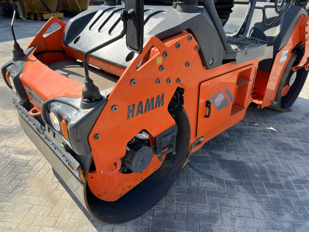 Usato 2014 Hamm HD+ 70i VO -106-