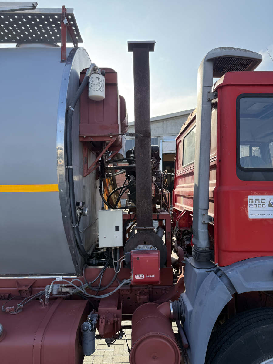 Usato 2004 Massenza B 8 B23 HY-EX