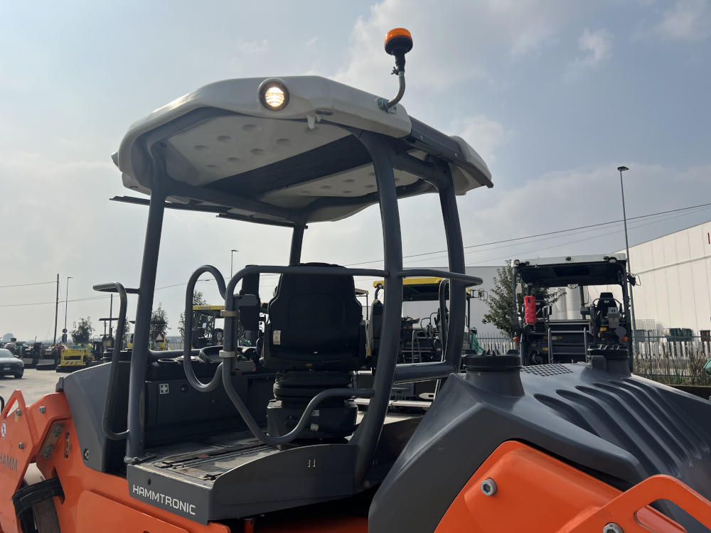 Usato 2016 Hamm HD+ 90i VV