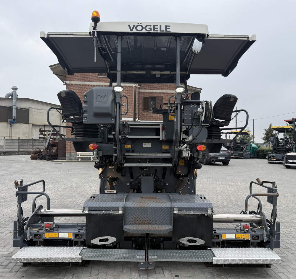 Usato 2021 Vogele S 1303-3i