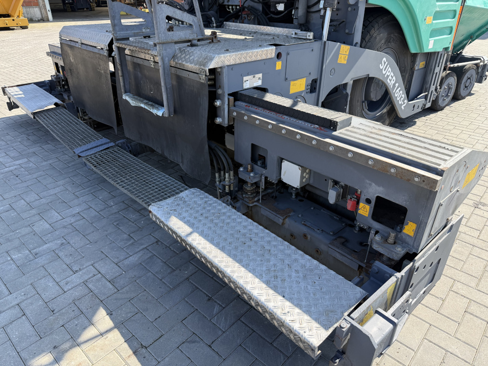 Usato 2011 Vogele S 1603-2