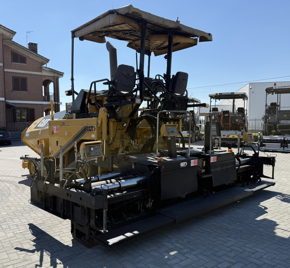 Usato 2010 Caterpillar AP 600D