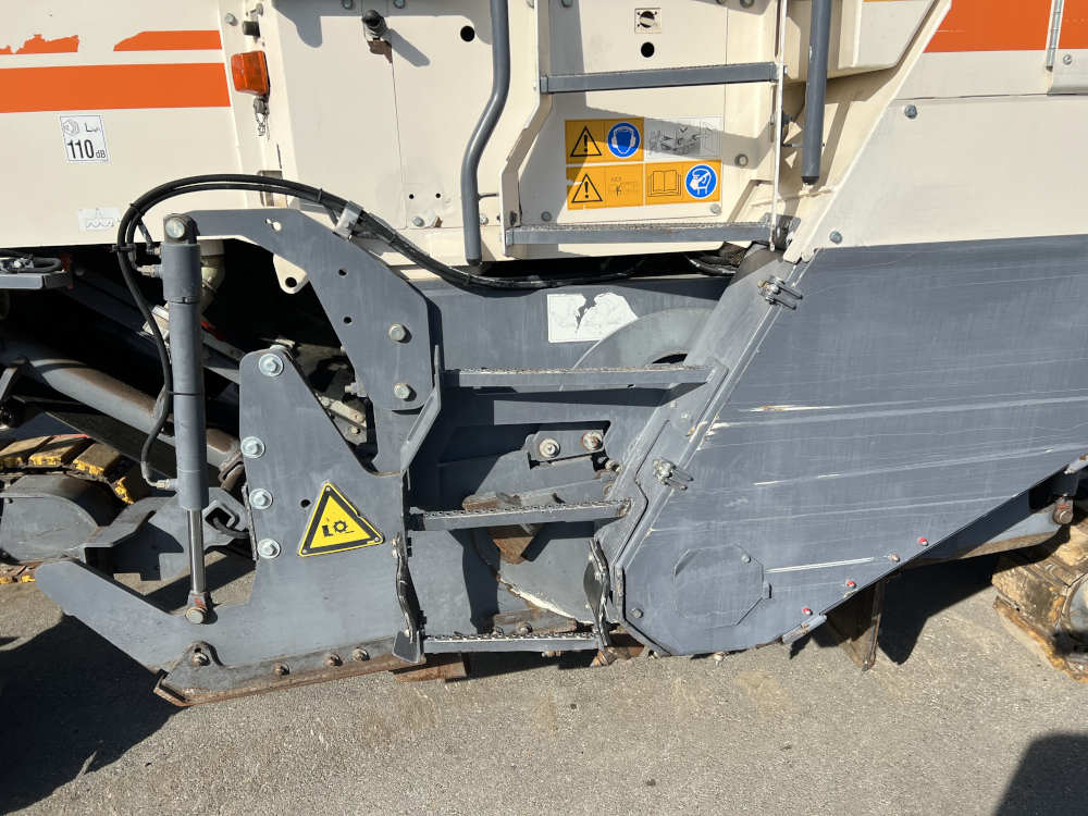 Usato 2014 Wirtgen W 200i -081-