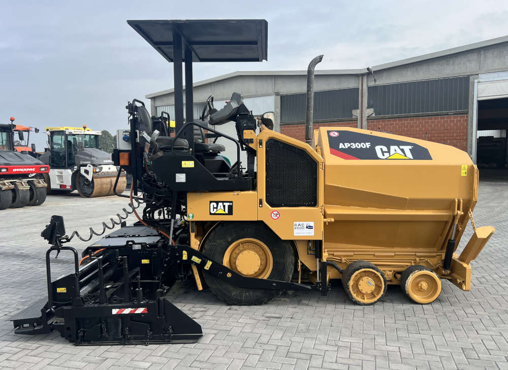 Usato 2018 Caterpillar AP 300F