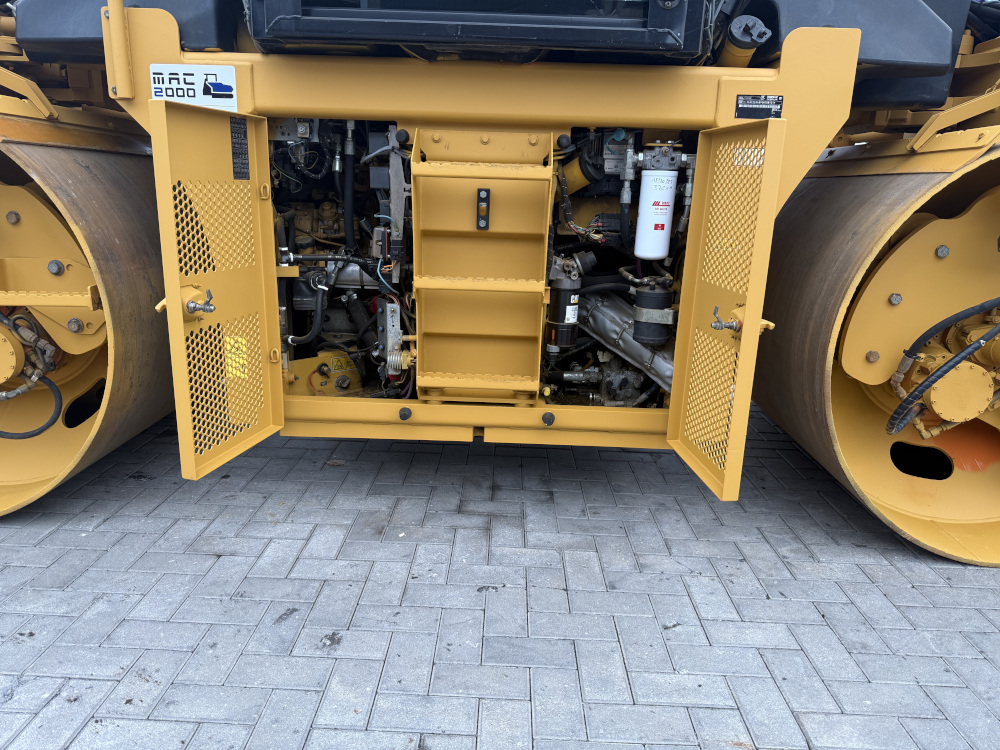 Usato 2014 Caterpillar CD 54B