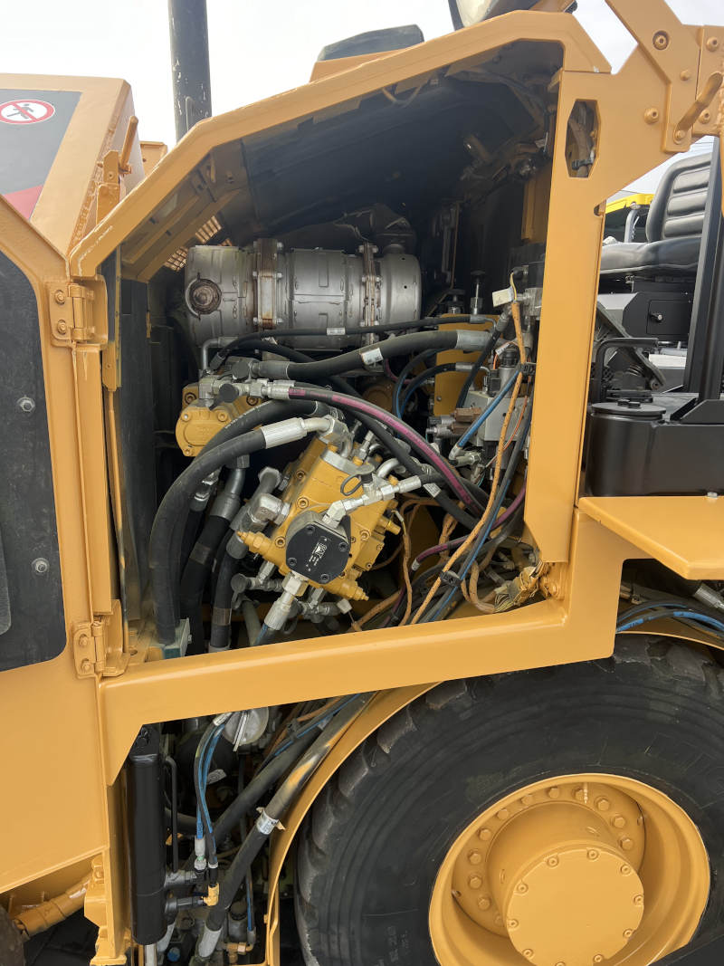 Usato 2018 Caterpillar AP 300F