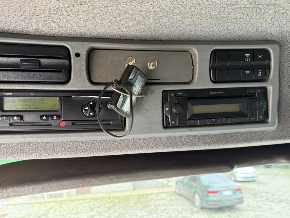 Usato 2008 Mercedes / Secmair 2536 / Chipsealer BCG 500