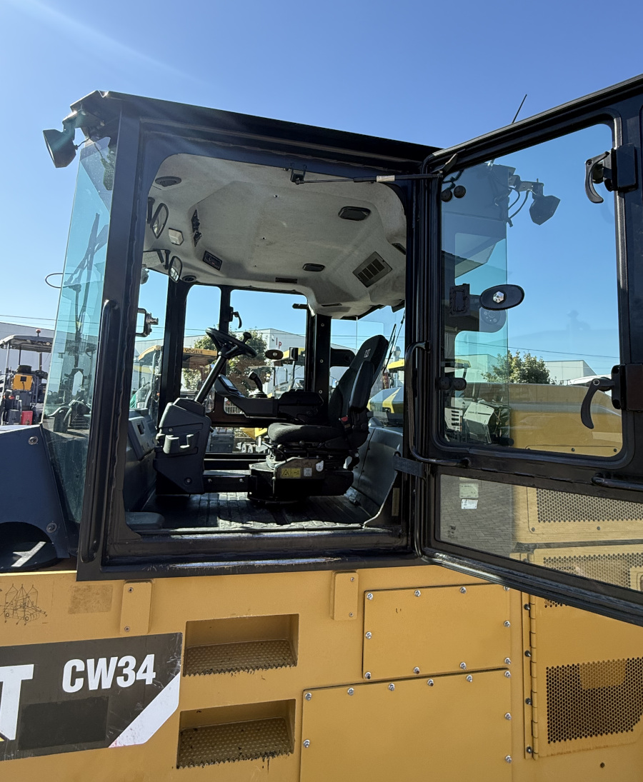 Usato 2001 Caterpillar PS 300B -521-