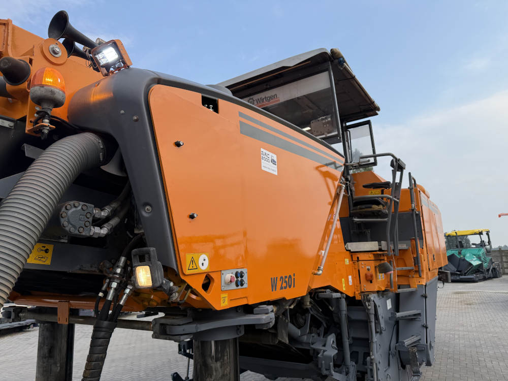 Usato 2015 Wirtgen W 250i