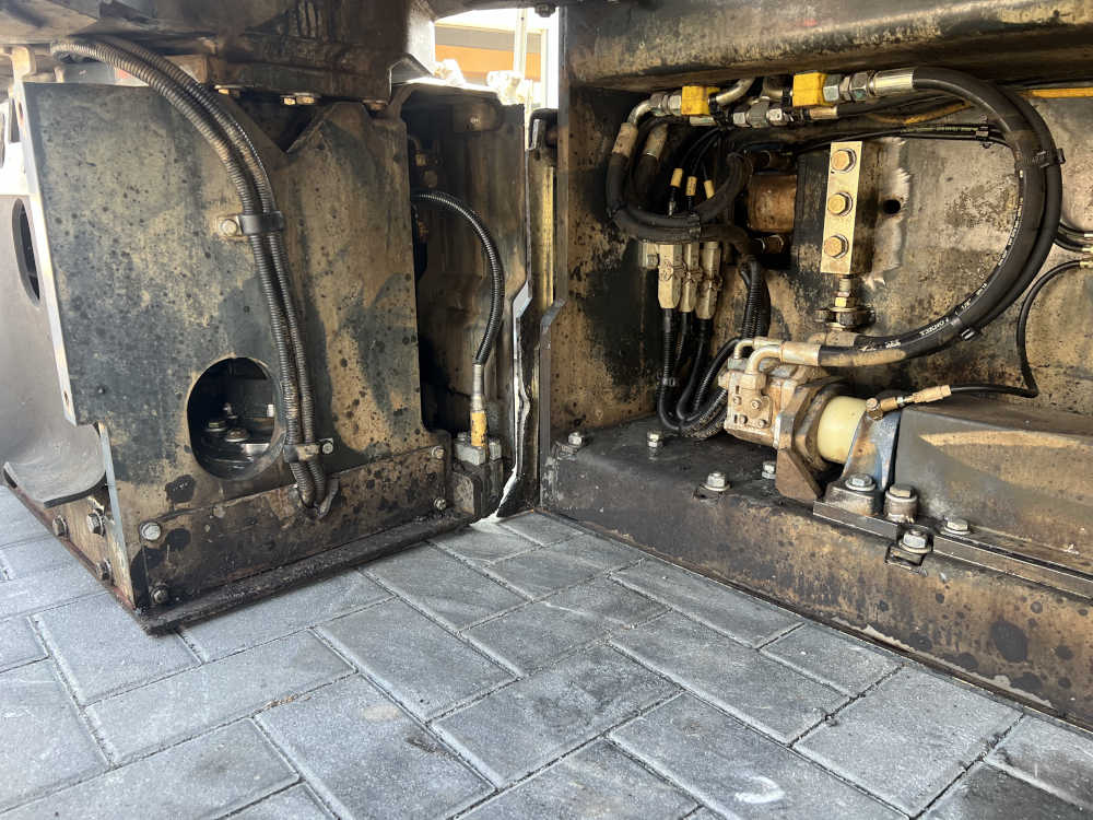 Usato 2014 Bomag BF 600C-2