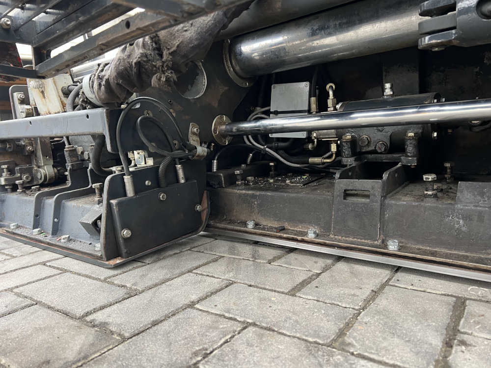 Usato 2012 Bomag BF 223C