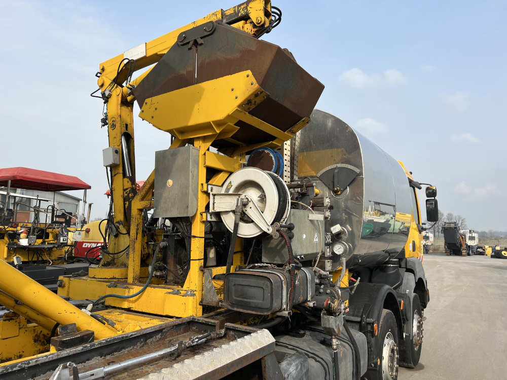 Usato 2006 Renault Kerax 420 / Secmair Major BCG 500