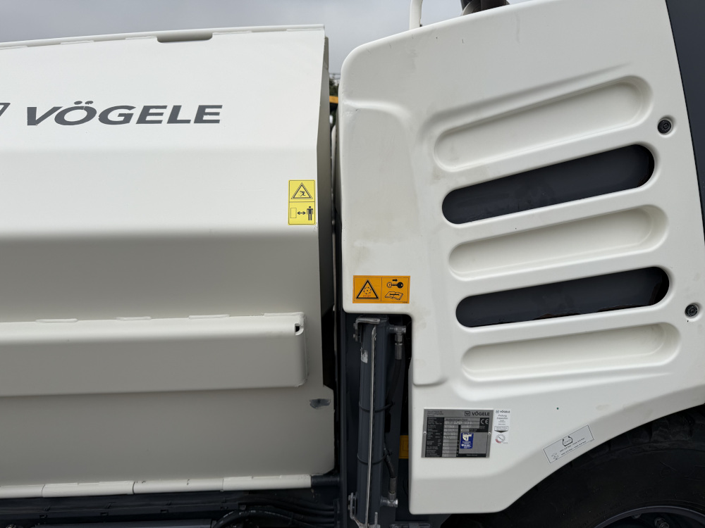 Usato 2021 Vogele S 1303-3i