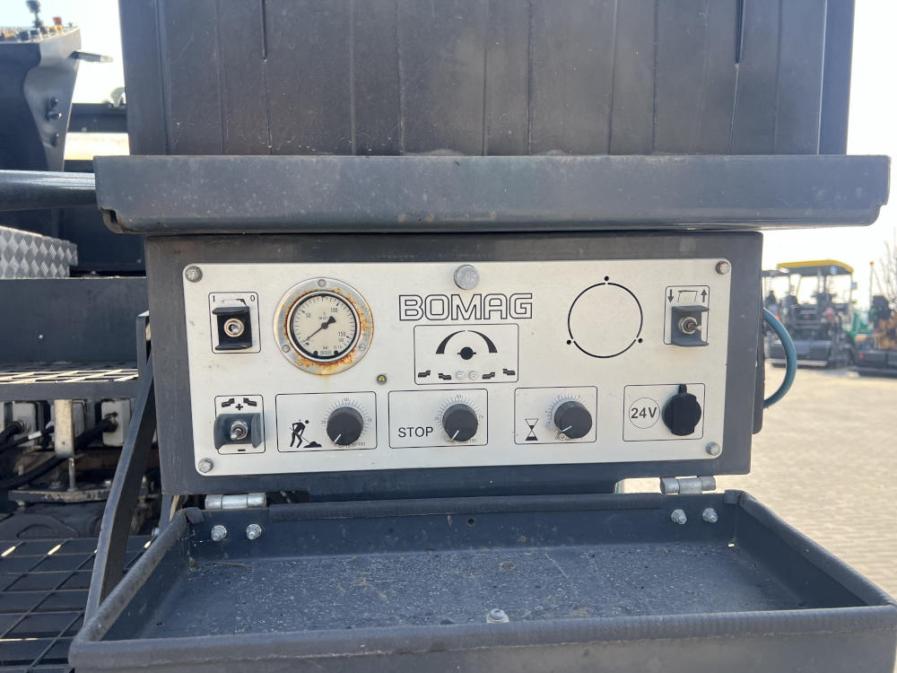 Usato 2014 Bomag BF 600C-2