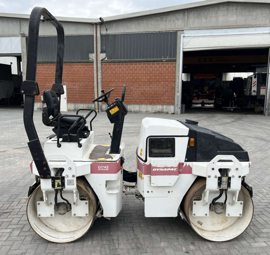 Usato 2004 Dynapac CC 142