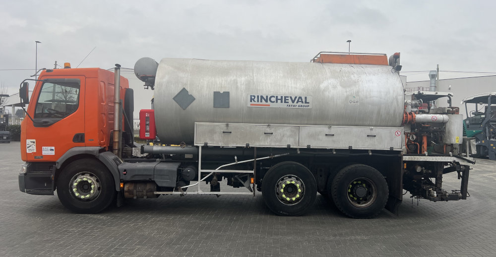 Usato 2002 Renaul / Rincheval Premium 370 Dci / EPA