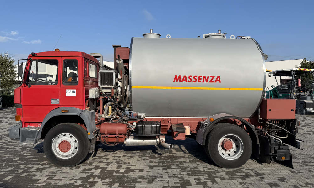 Usato 2004 Massenza B 8 B23 HY-EX