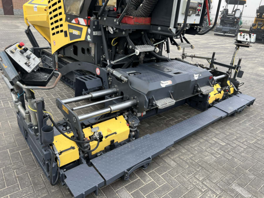 Usato 2019 Bomag BF 300 C-2