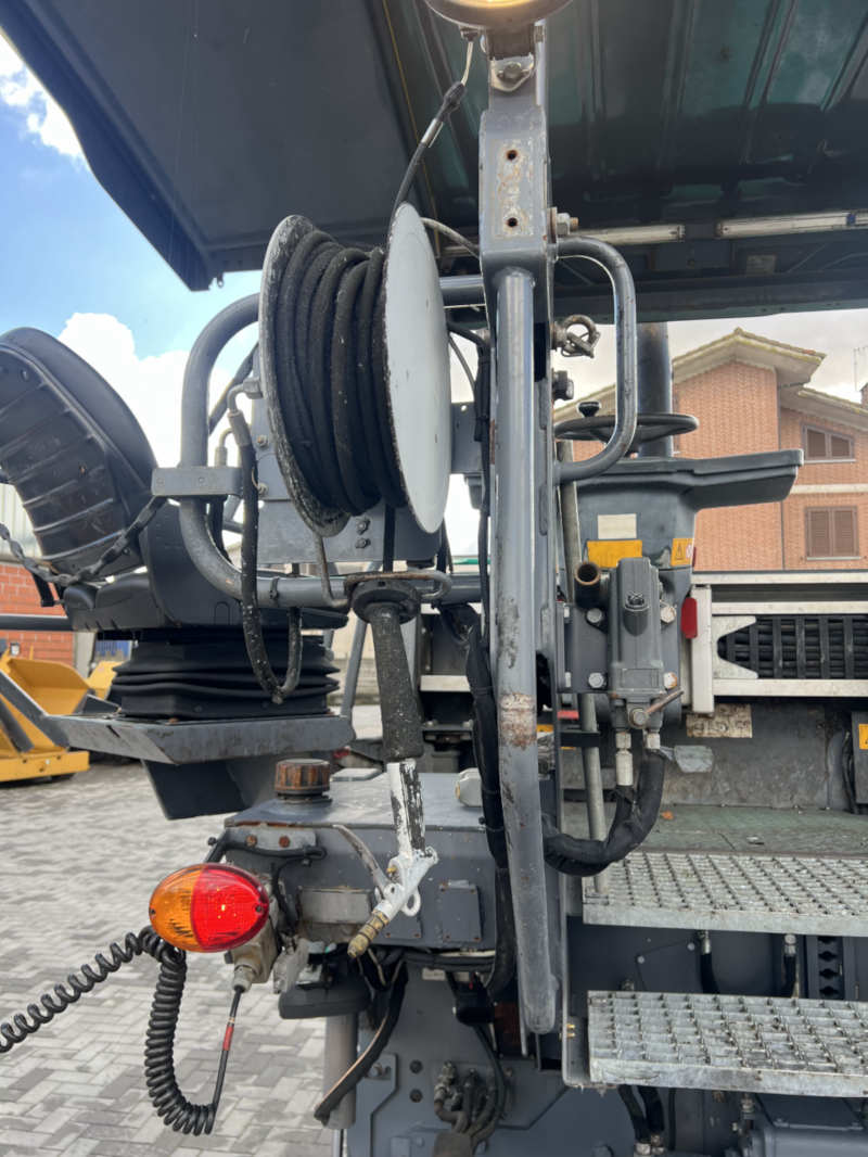 Usato 2016 Vogele S 1303-3i