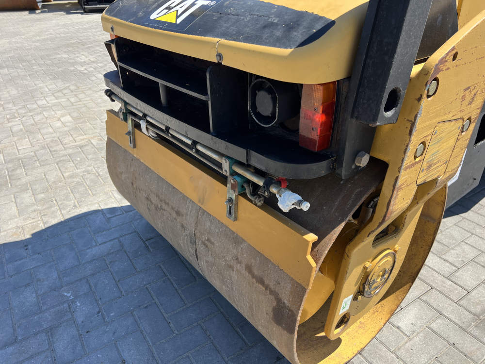 Usato 2006 Caterpillar CB 334E
