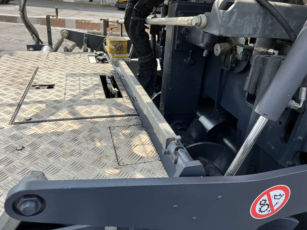 Usato 2011 Bomag BF 300C -1040-