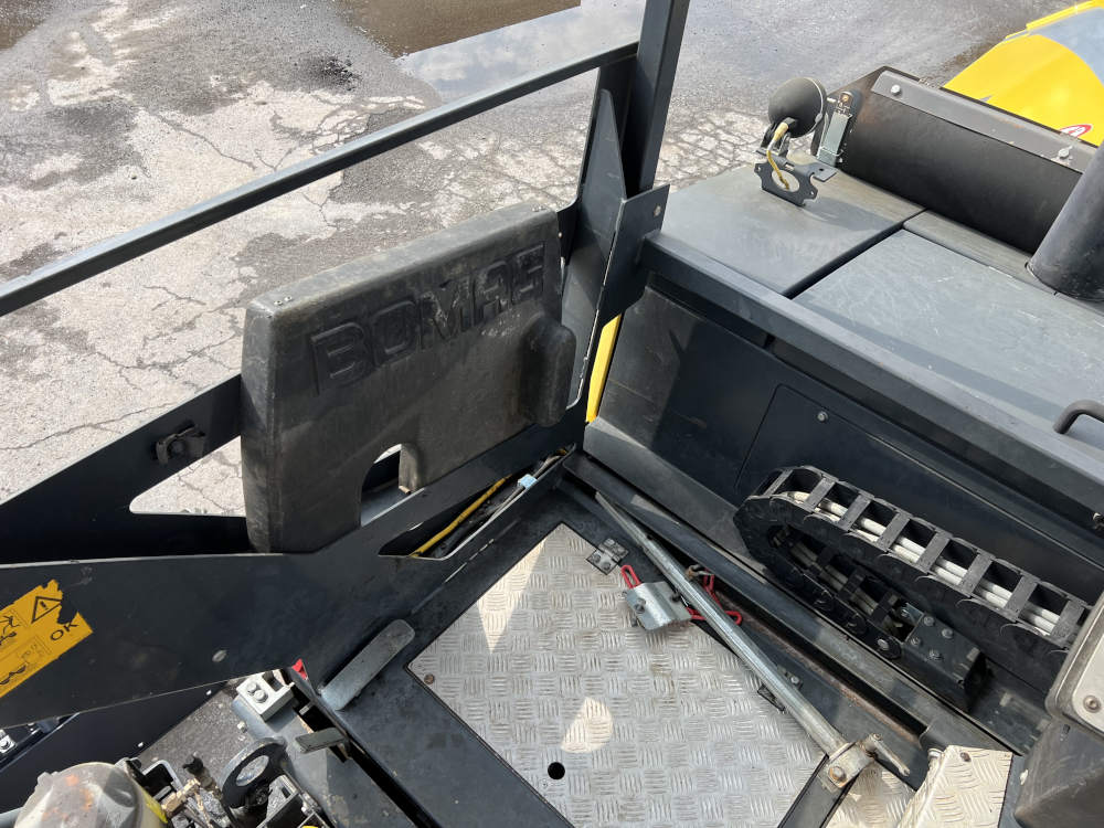 Usato 2011 Bomag BF 300C -1040-