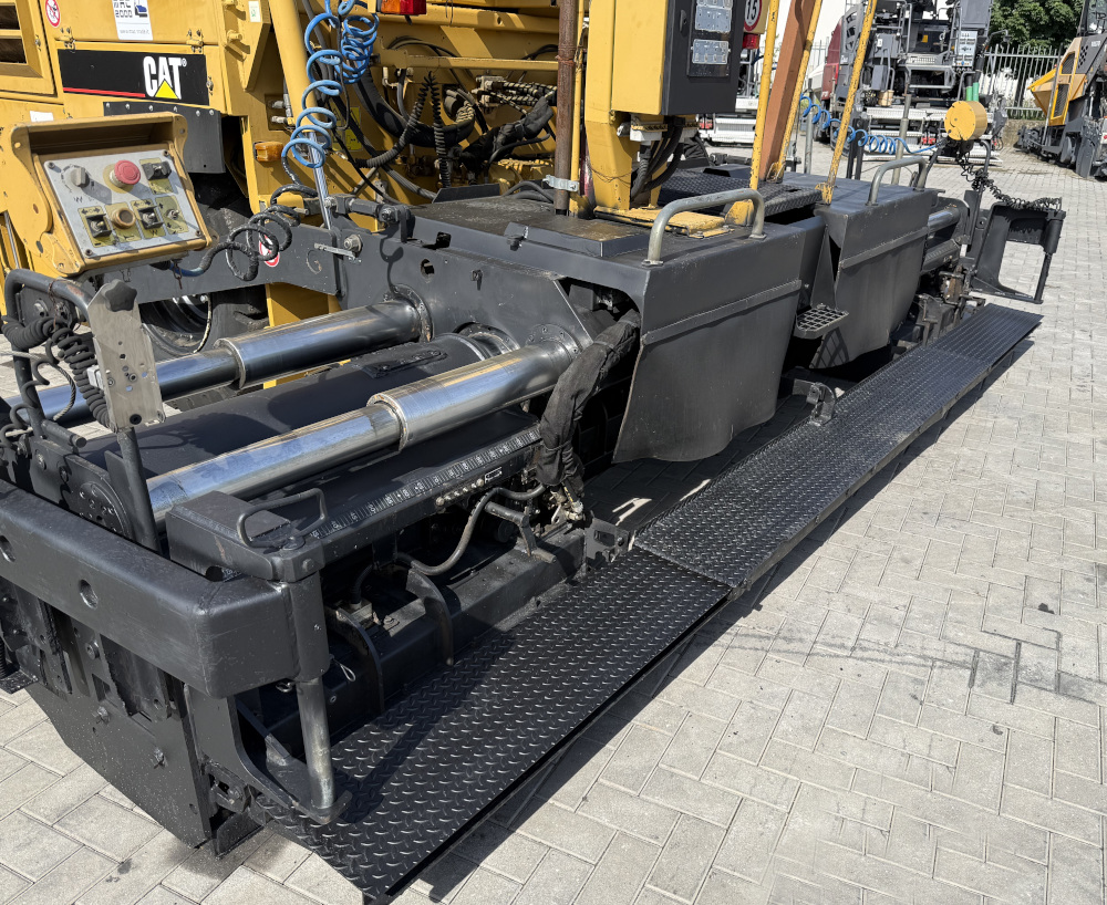 Usato 2007 Caterpillar AP 600