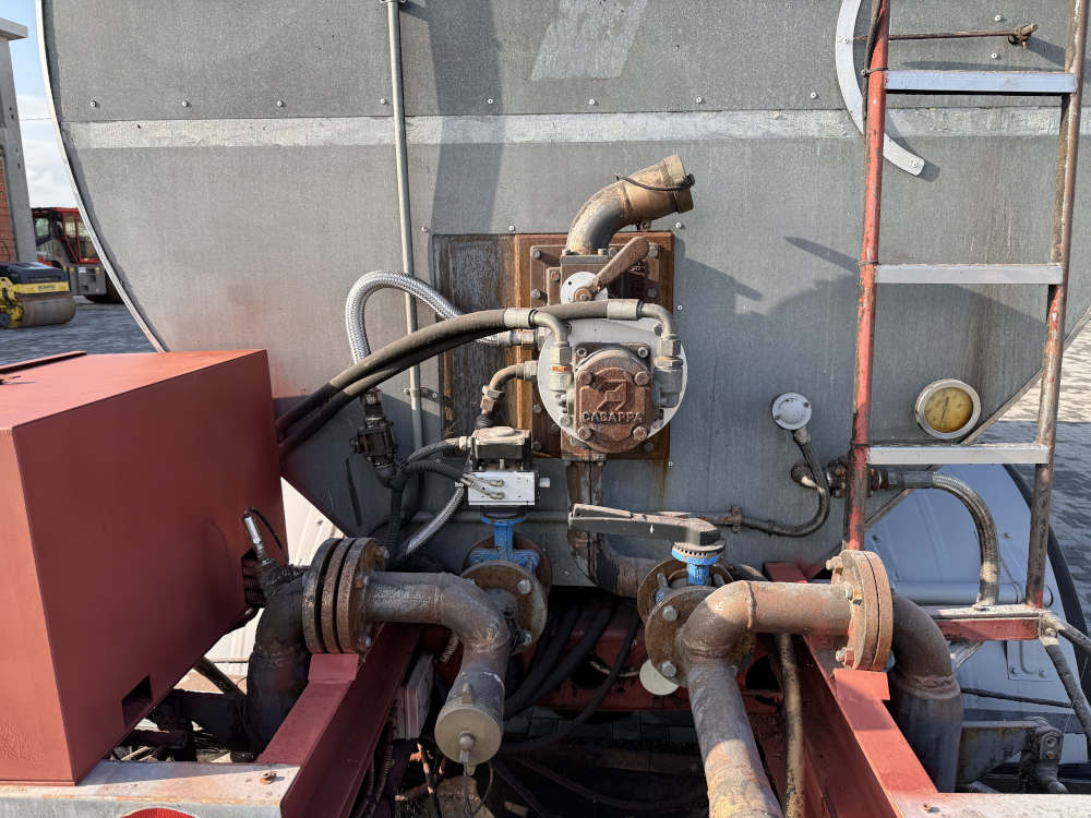 Usato 2004 Massenza B 8 B23 HY-EX