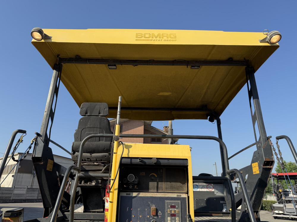Usato 2010 Bomag BF 600P