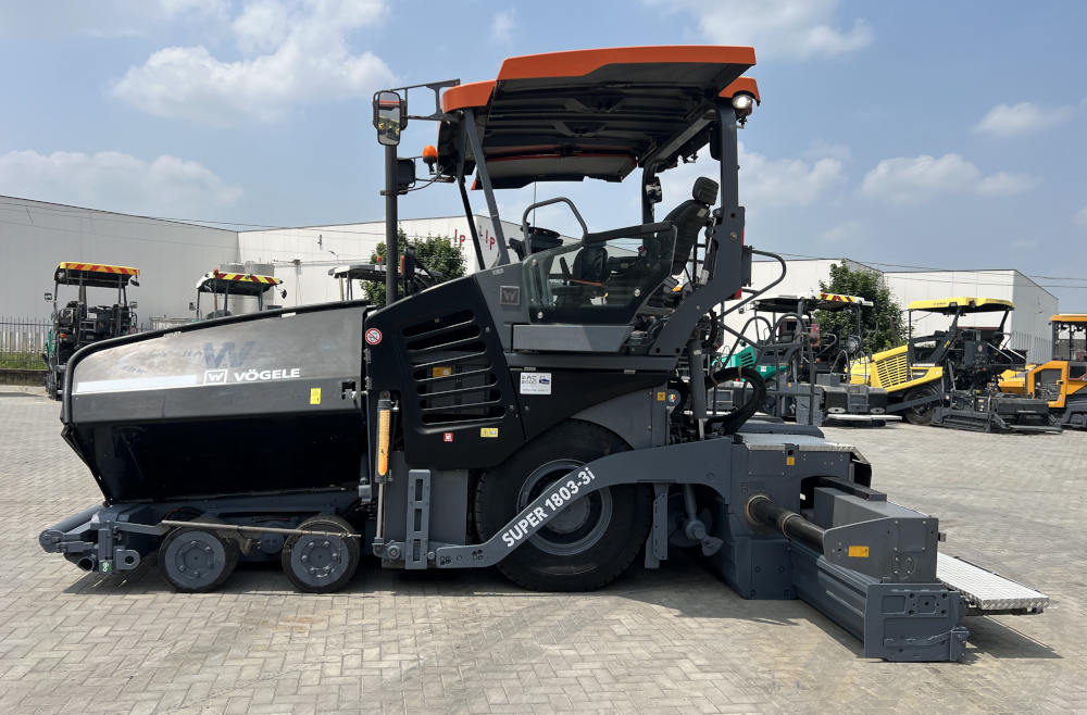 Usato 2016 Vogele S 1803-3i