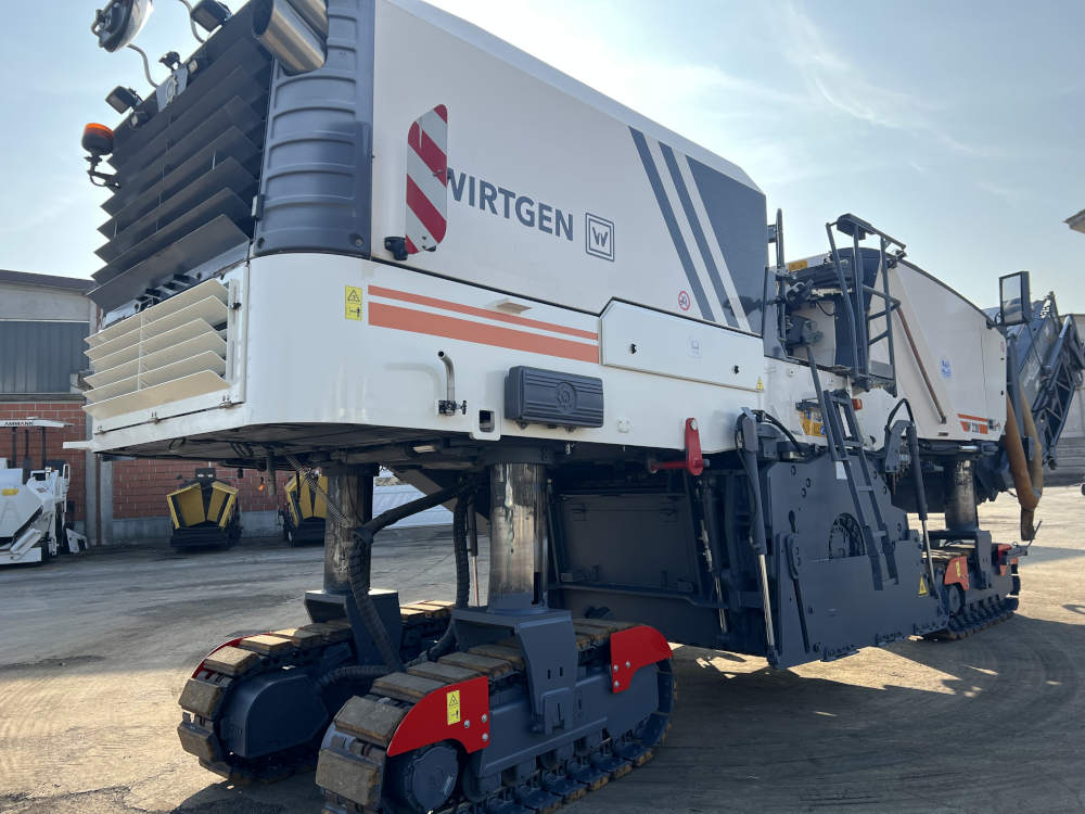 Usato 2015 Wirtgen W 220 -117-
